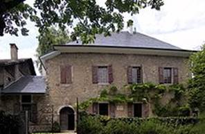 http://upload.wikimedia.org/wikipedia/commons/thumb/5/52/LesCharmettes.jpg/220px-LesCharmettes.jpg