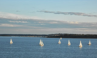 http://3.bp.blogspot.com/-yrx9VB_zYo4/UnT-FCcqxMI/AAAAAAAAEgk/gq2f3qtIj5I/s320/voiles.JPG